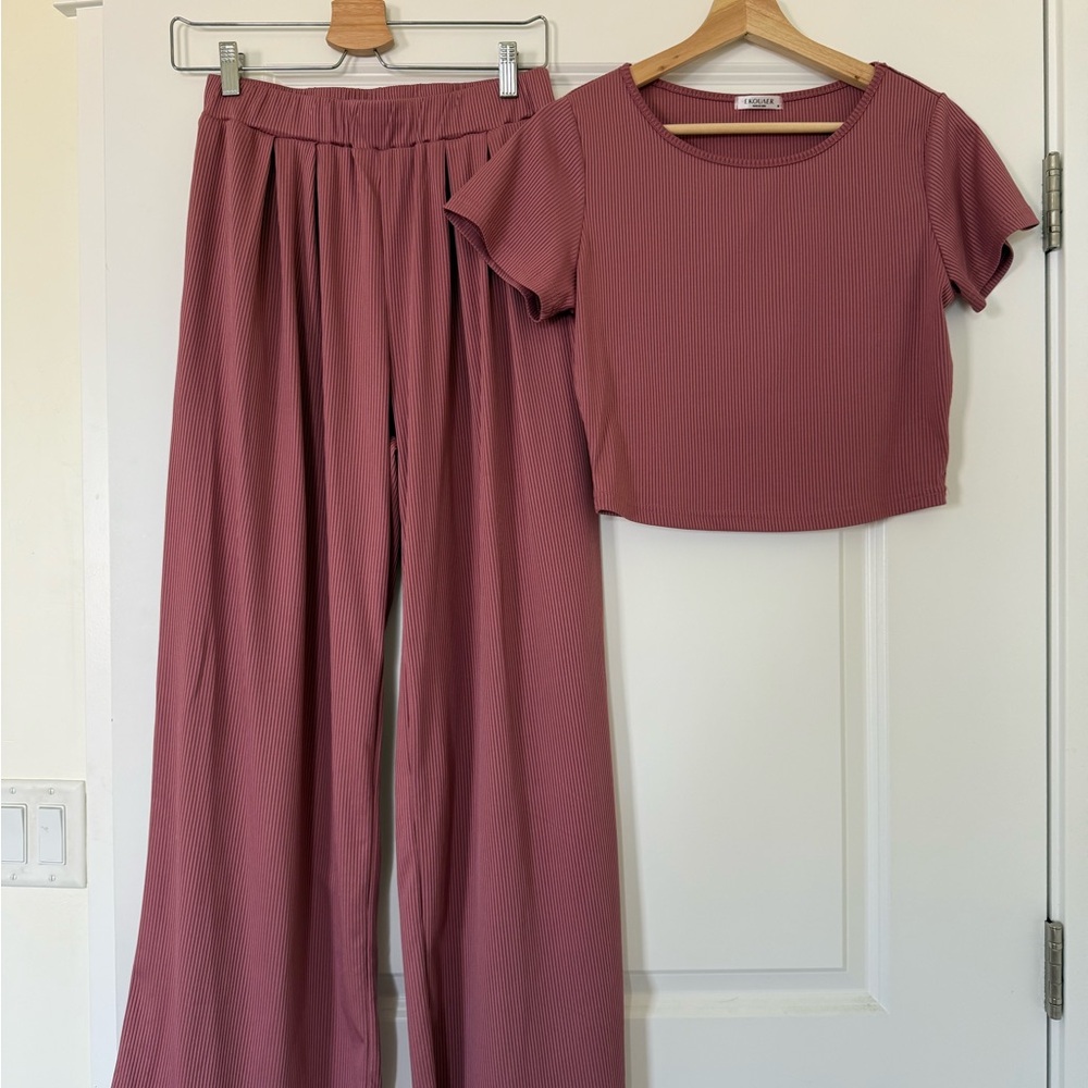 Amazon Women's Two-Piece Mauve Pantsuit